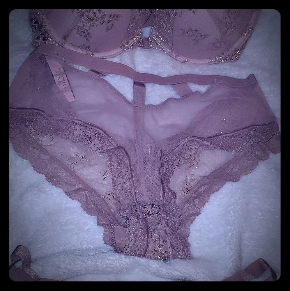 VS Bra with panties